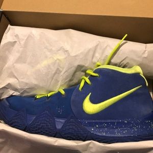 custom kyrie 4s